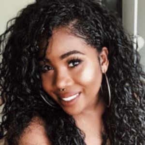 Meet your Posher, Artavia